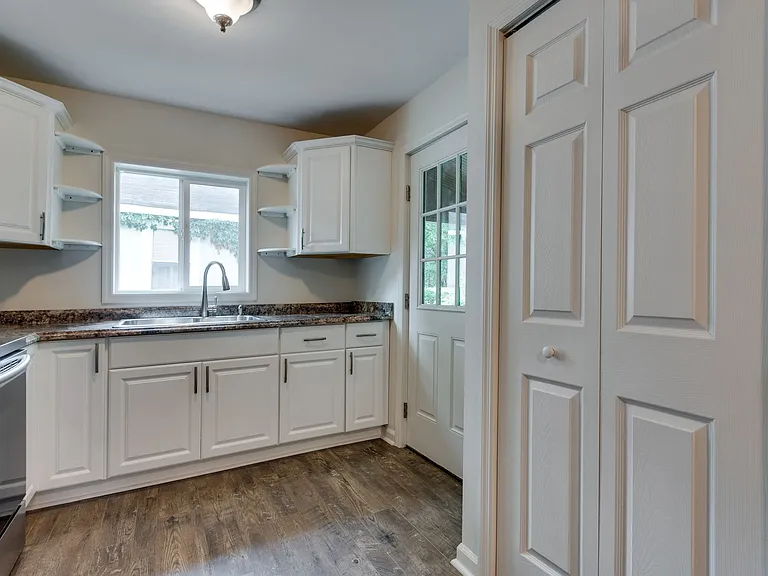 142 Morningside Ln — Photo 13