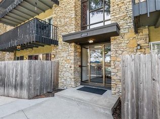 4515 Headwood Dr APT 3, Kansas City, MO 64111