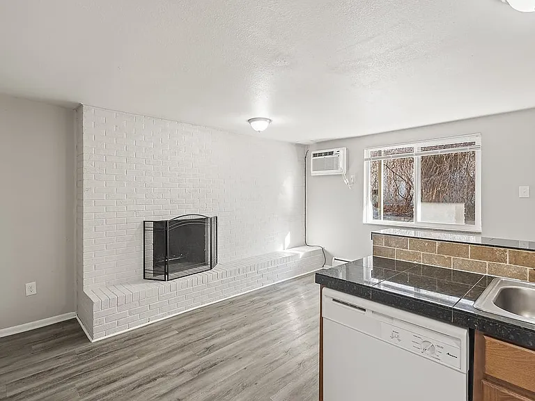 1245 Corona Street — Photo 14