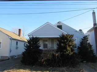 1102 Edgely Ave, Bristol, PA 19007