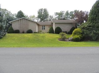 4503 Graystone Dr, Nazareth, PA