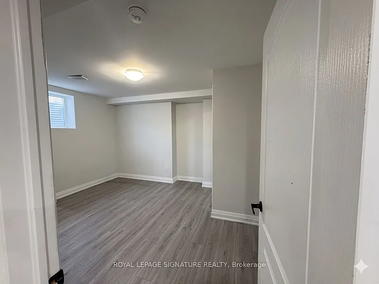 806 Envoy Dr #BASEMENT — Photo 9