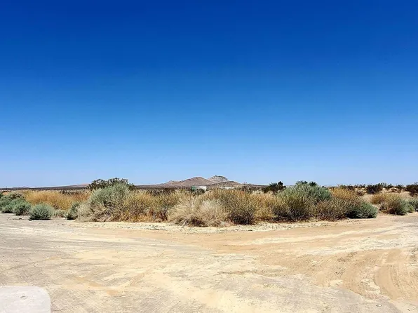 20700 Cooper Dr, California City, CA 93505