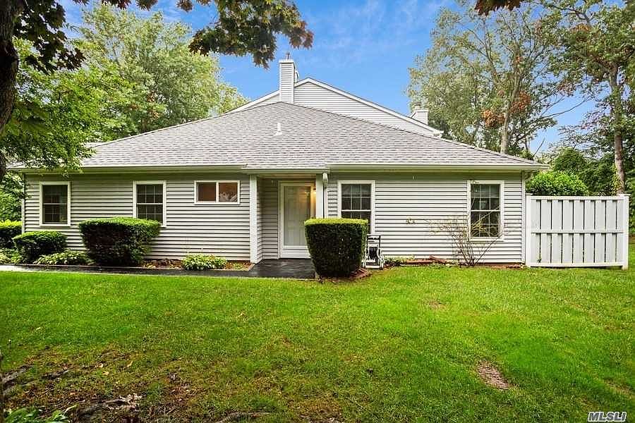 1st image of 209 Sara Cir