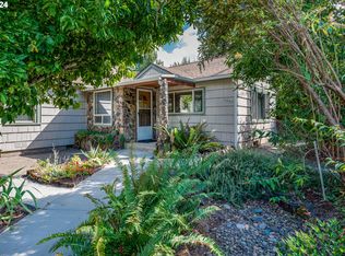 2875 Adams St, Eugene, OR 97405