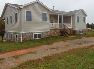 1135 Clarkton Rd, Nathalie, VA 24577