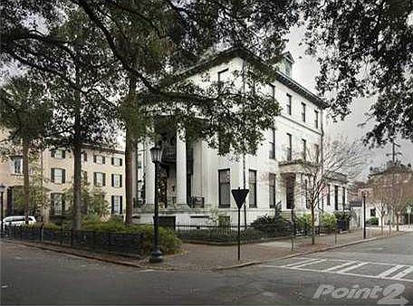 1st image of 17 W McDonough St