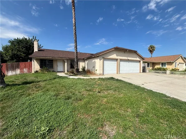 1154 S Spruce Ave, Bloomington, CA 92316