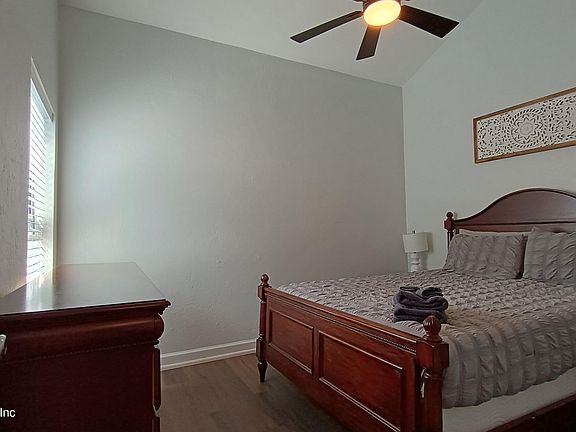 3rd image of 1226 WONDERWOOD Drive