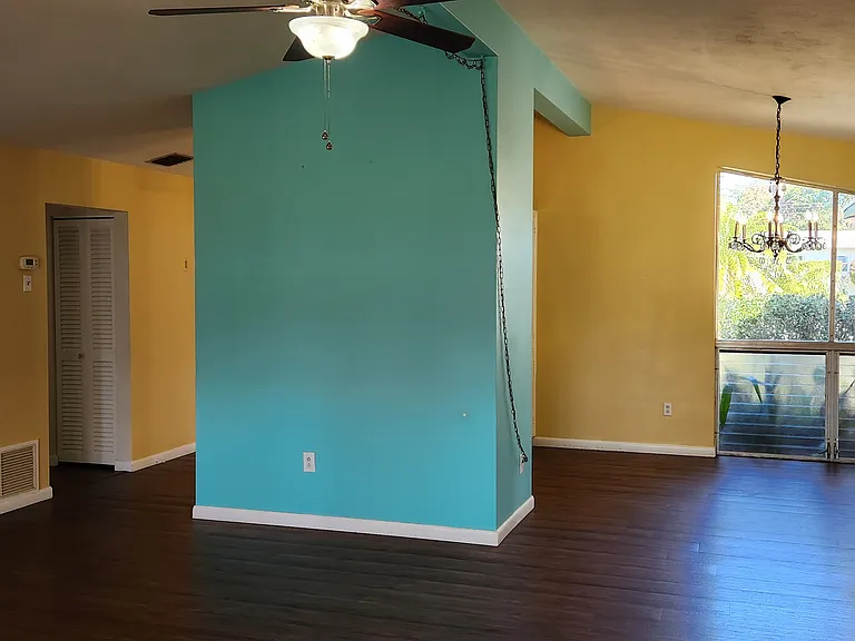 1266 W Wellington Dr — Photo 21