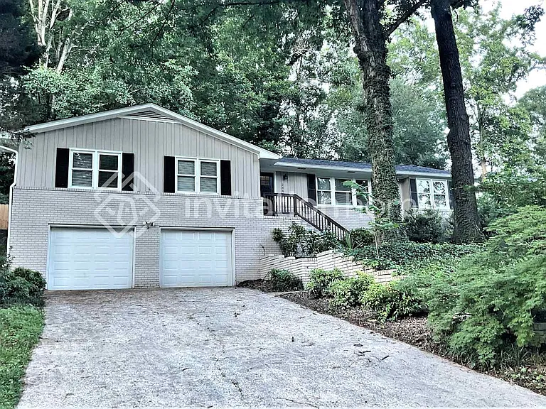 2846 Cedarbrook Dr — Photo 1
