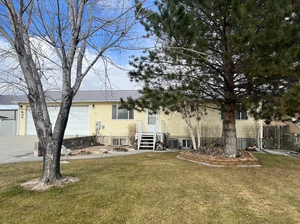 640 W Canyon Rd, Ferron, UT 84523