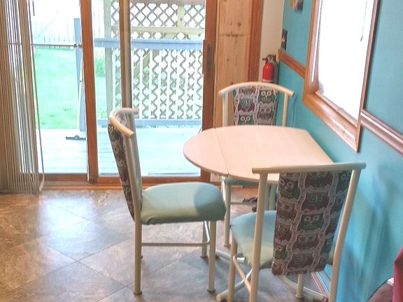 Eat In Area of Kitchen