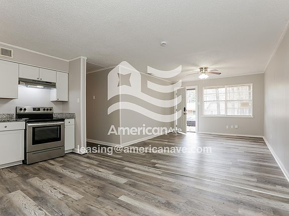 4-WM - Living Room