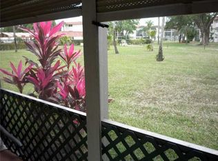 9720 S Hollybrook Lake Dr APT 105, Pembroke Pines, FL 33025