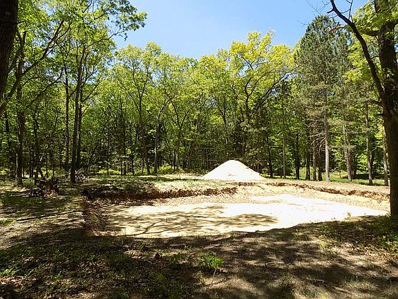 3rd image of Lot $96 Osbourn Dr.