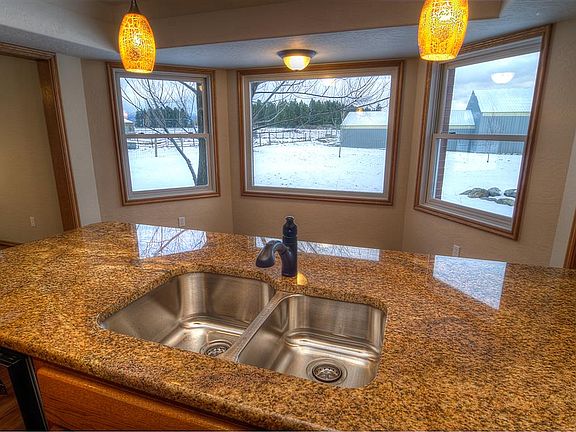 Granite Counters!