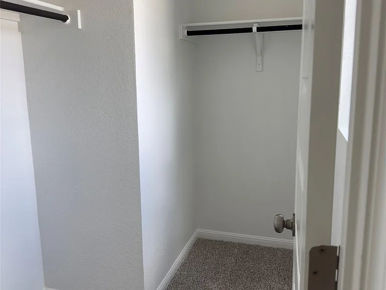 6915 Tiznow Ln — Photo 30