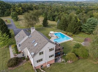 70 Sidney School Rd, Annandale, NJ 08801