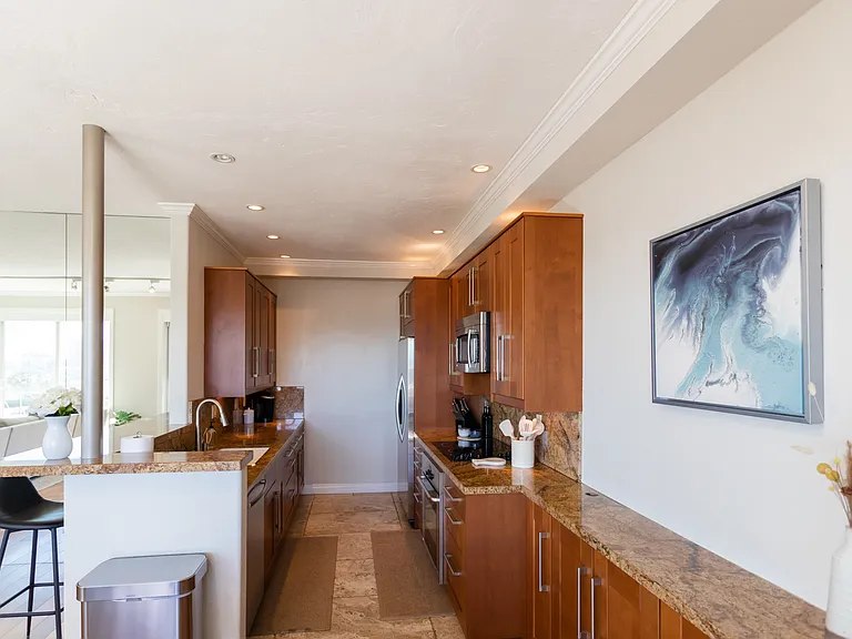 Kitchen area