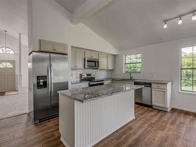 1033 W Ridgehaven Way, Mustang, OK, 73064