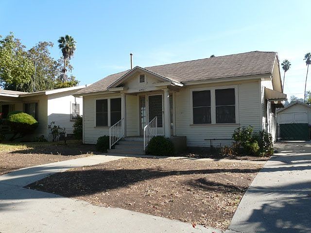 1st image of 4994 Vincent Ave