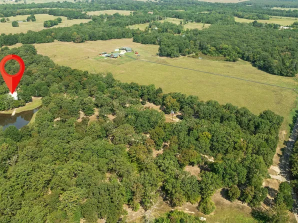 2205 County Road 44600, Blossom, TX 75416