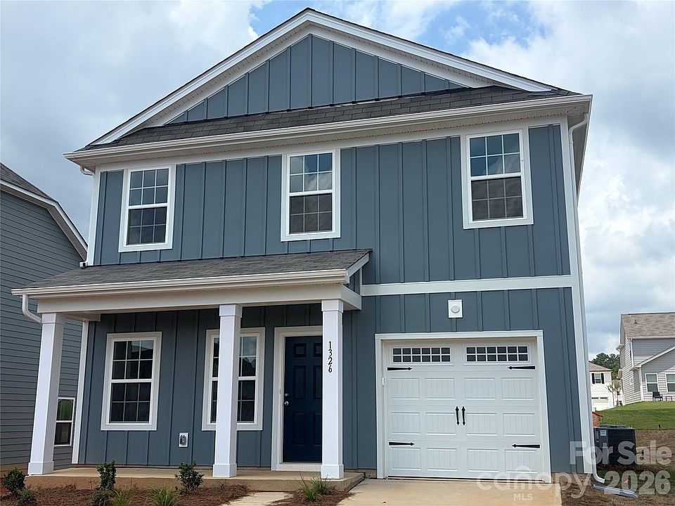 2nd image of 1326 Chiefs Ln