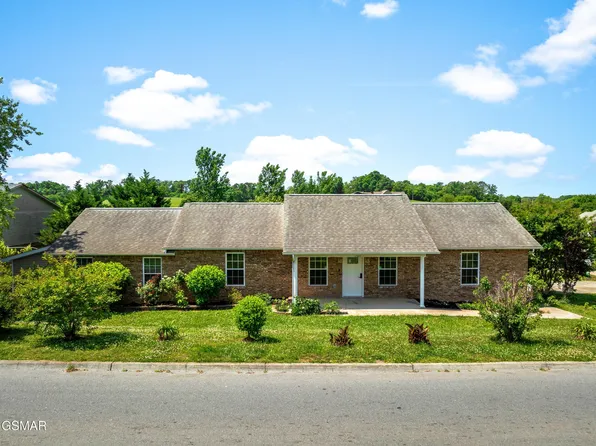 1503 Cloverdale Ct, Sevierville, TN 37862