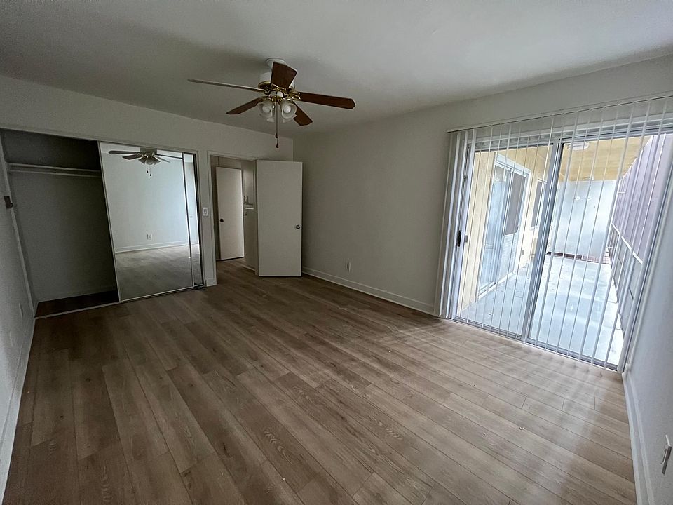 1st image of 4949 Tyrone Ave #5A