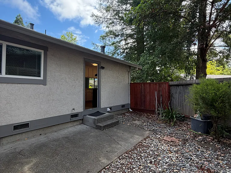 87 Randall Ln — Photo 18