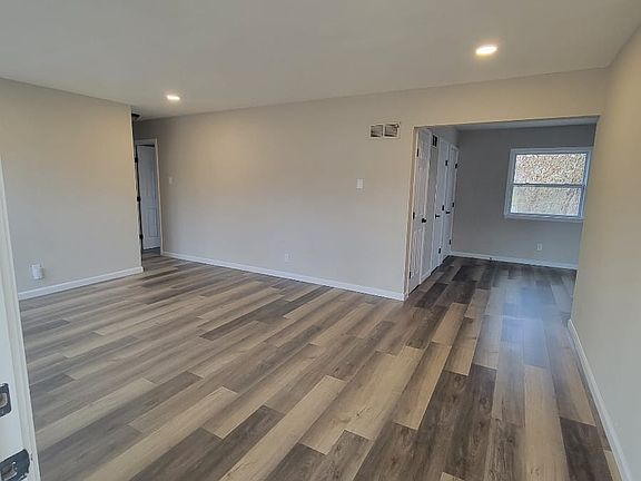 2nd image of 7020 Florence Pl