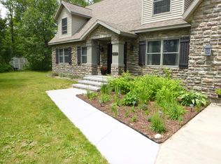 3536 Driftwood Dr, Cadillac, MI 49601