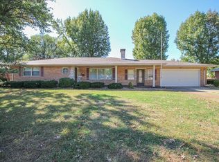 2 Terrace Ln, Granite City, IL 62040