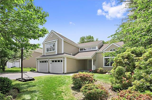 1st image of 3185 Woodfield Ct