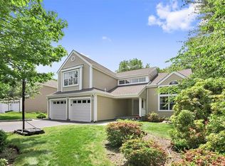 3185 Woodfield Ct, Yorktown Heights, NY 10598