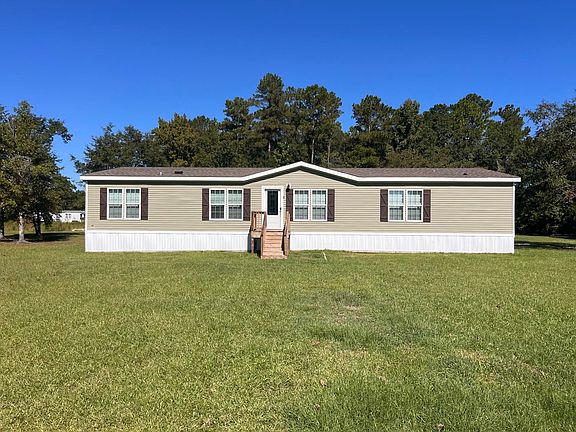 3rd image of 2783 Willowdale Rd.