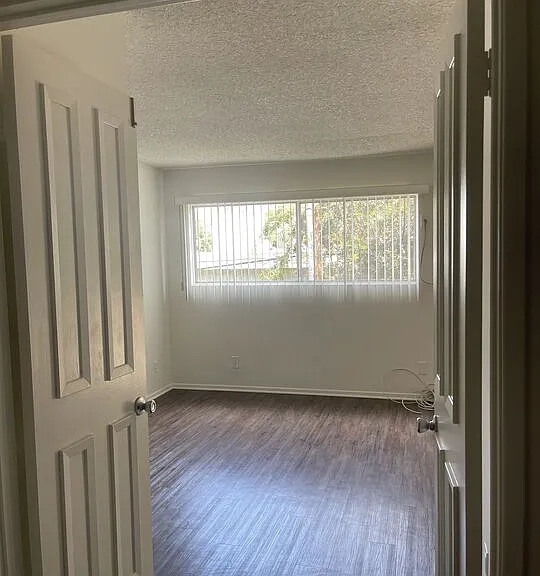 1820 S Bentley Ave #105 — Photo 3