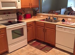 3527 Banar Dr SW UNIT B, Cedar Rapids, IA 52404