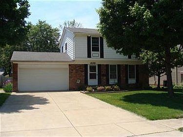 1st image of 228 Bayshore Dr
