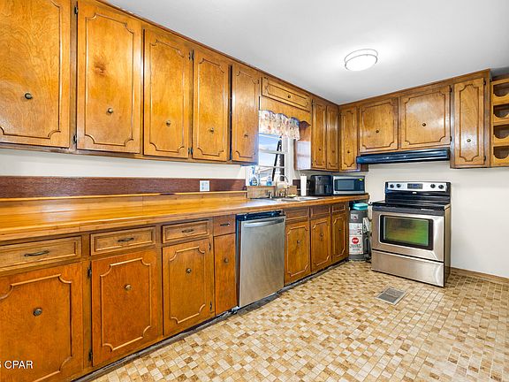 5th image of 2039 E Baldwin Rd