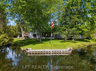 204 The Queensway S, Georgina, ON L4P 2A6