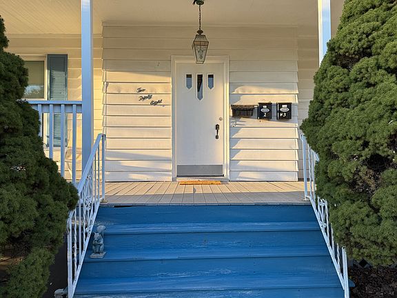 2nd image of 232-238 Claremont Ave #2