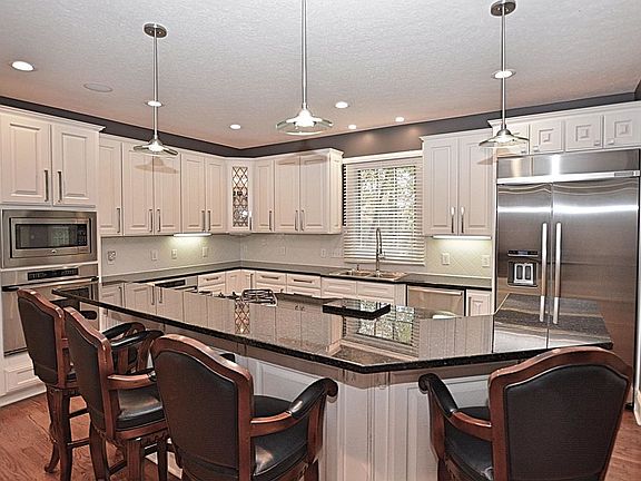 5th image of 7905 Tartan Fields Dr