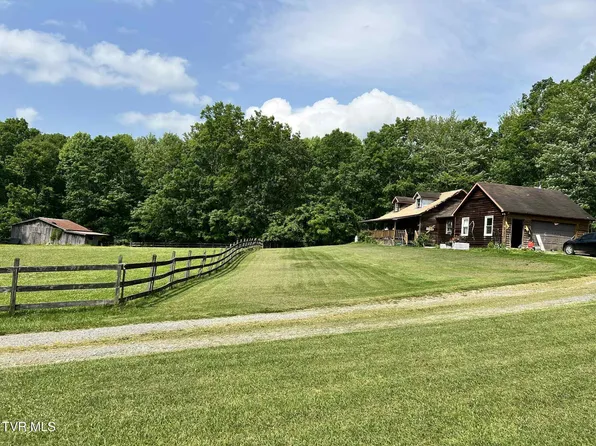 12615 Star Branch Rd, Coeburn, VA 24230