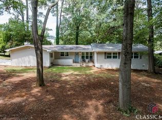 305 Greencrest Dr, Athens, GA 30605