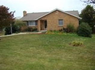 112 Rancindin Rd, Butler, PA 16002