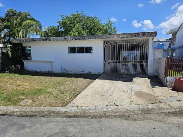 Mx 18 Urb Country Clb, Carolina, PR 00982