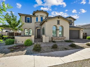 14049 W Desert Hollow Dr, Surprise, AZ 85387