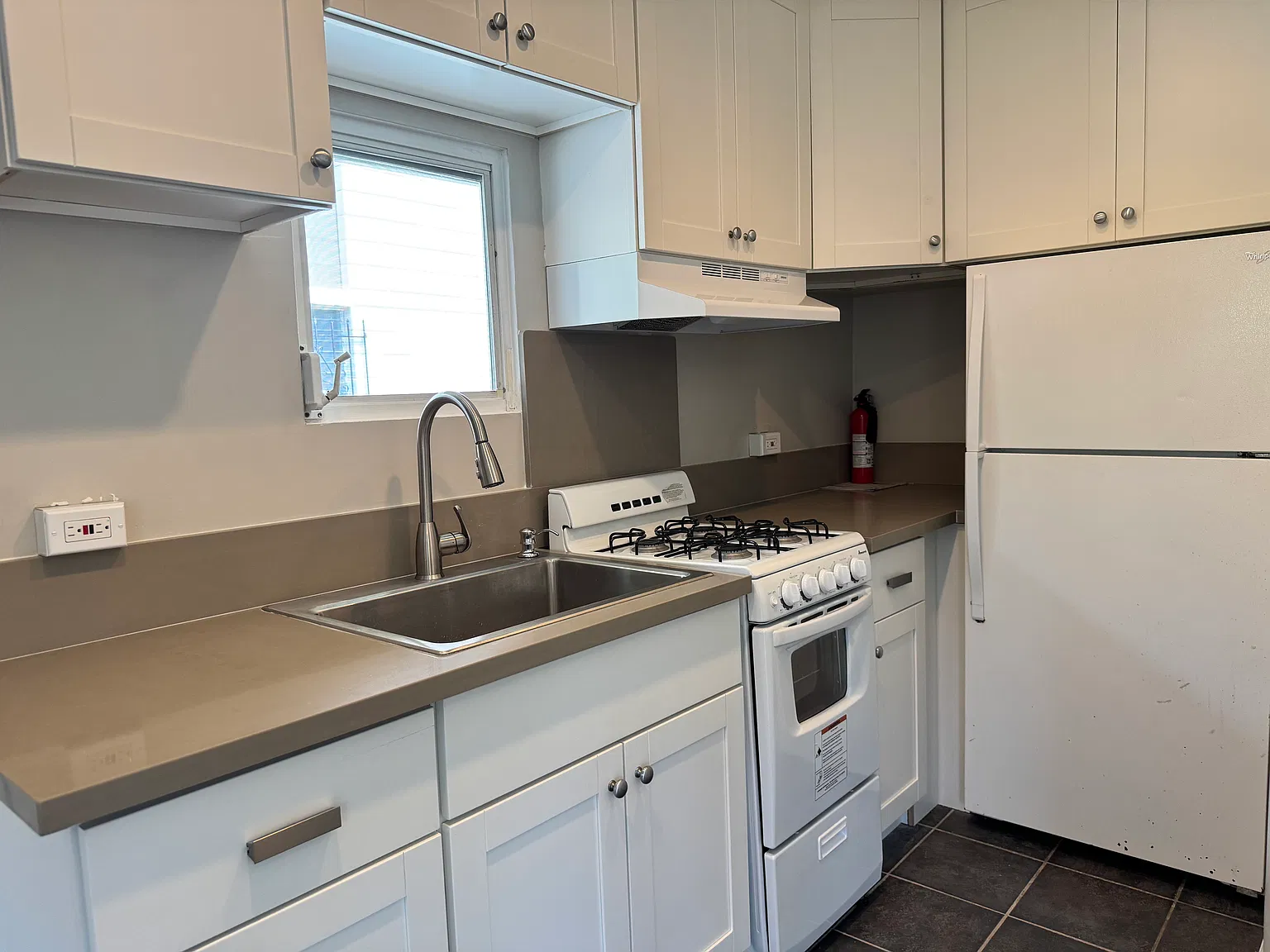 1 bed, $1,900 — Photo 4